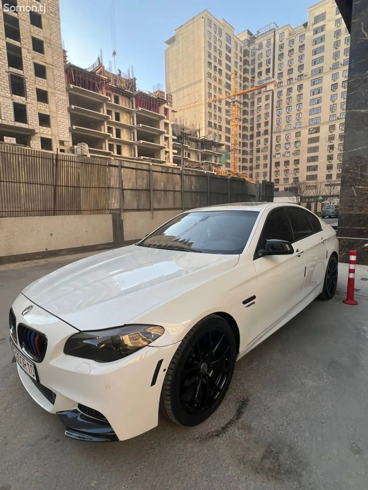 BMW 5 series 2014 · 3.5 AT