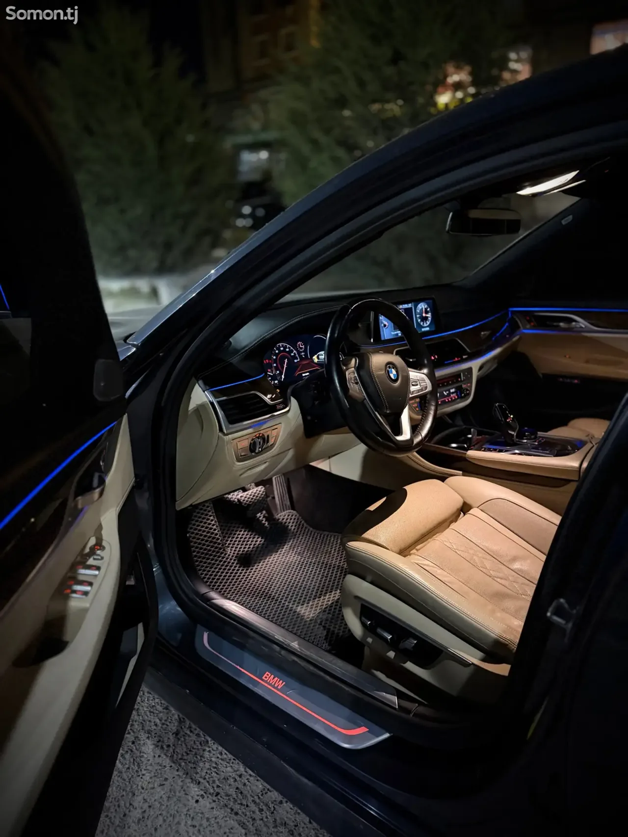 BMW 7 series 2017 · 3.0 AT