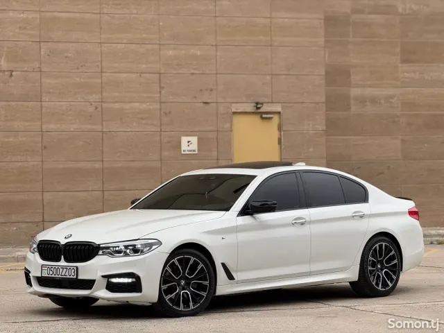 BMW 5 series 2017 · AT