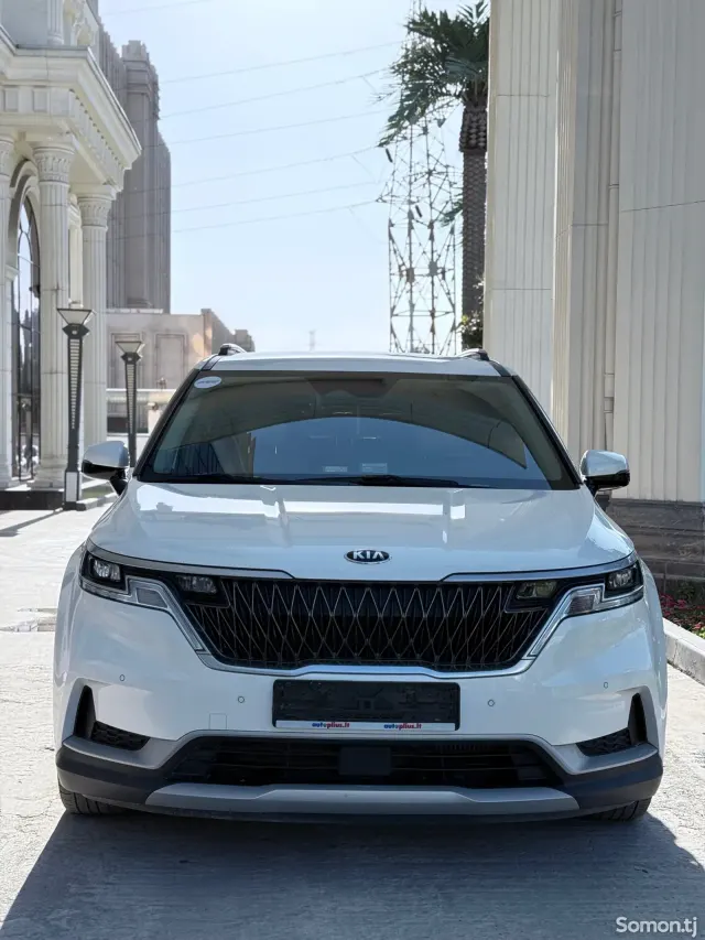 Kia Carnival 2021 · 2.2 AT