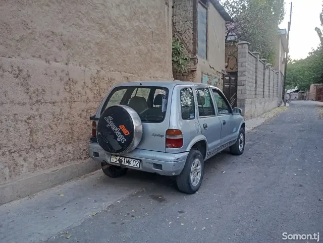 Kia Sportage 1994 · 1.8 MT