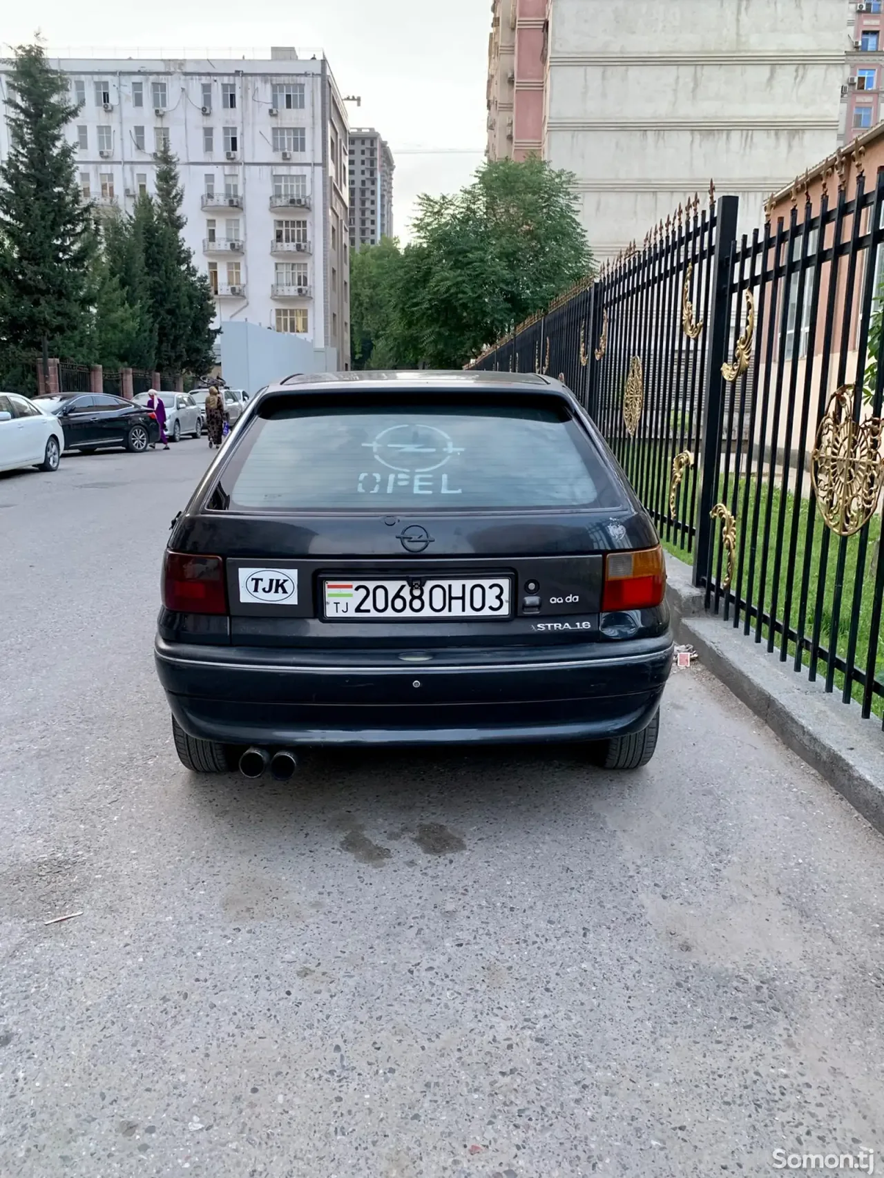 Opel Astra F 1997 · 1.6 MT