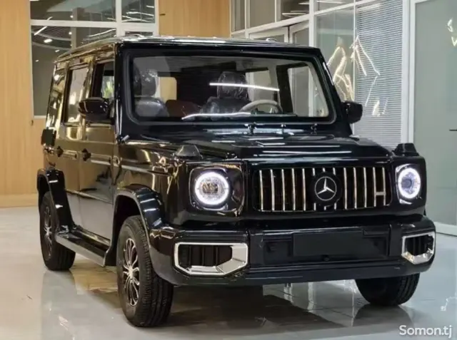 Mercedes-Benz X class 2025 · AT