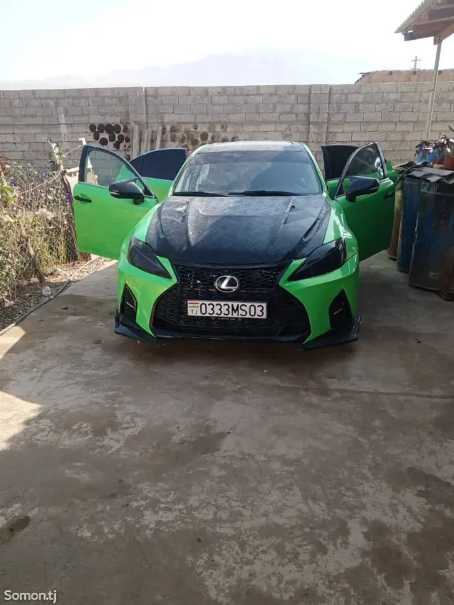 Lexus IS series 2008 · 2.5 AT