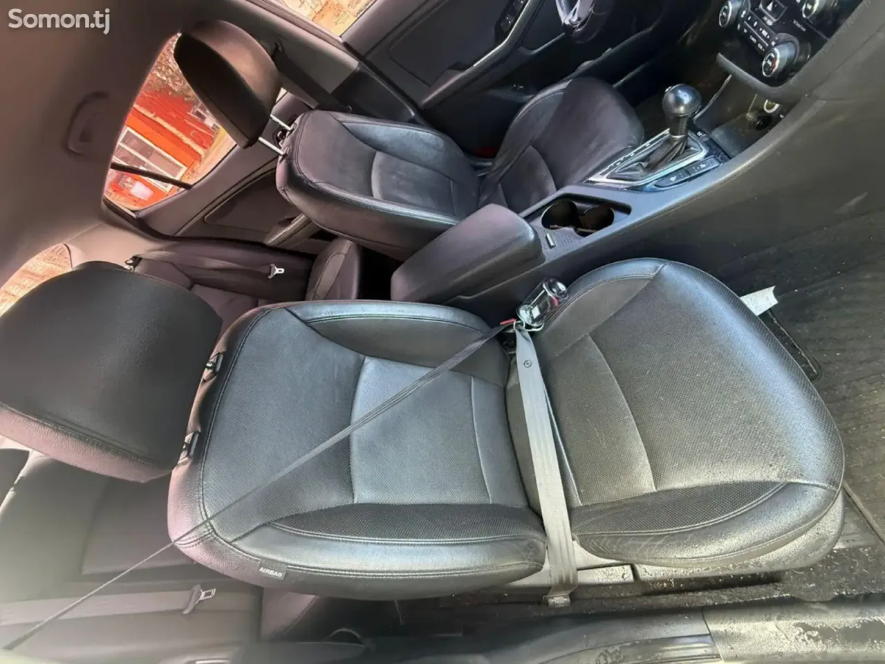 Kia K5 2014 · 2.0 AT