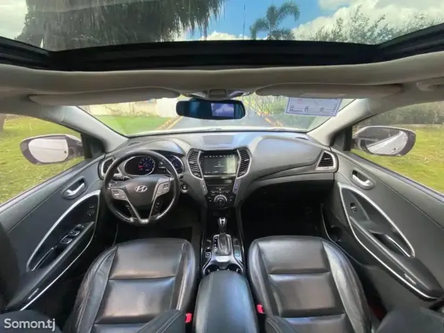 Hyundai Santa Fe 2015 · 2.4 AT