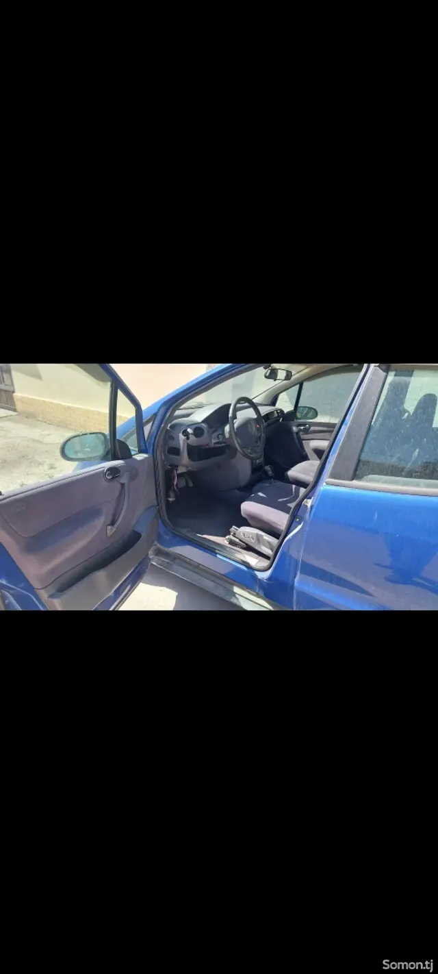 Mercedes-Benz A class 1999 · 1.6 AT
