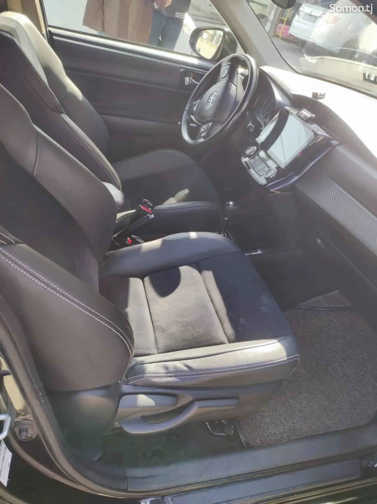 Toyota Fielder 2014 · 1.5 AT