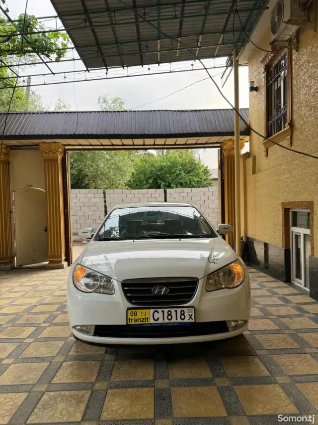 Hyundai Avante 2007 · 1.6 AT