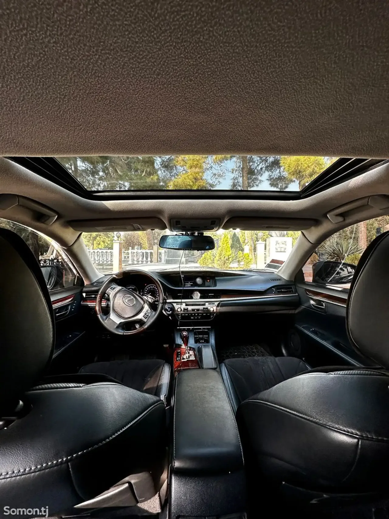 Lexus ES series 2014 · 3.0 AT