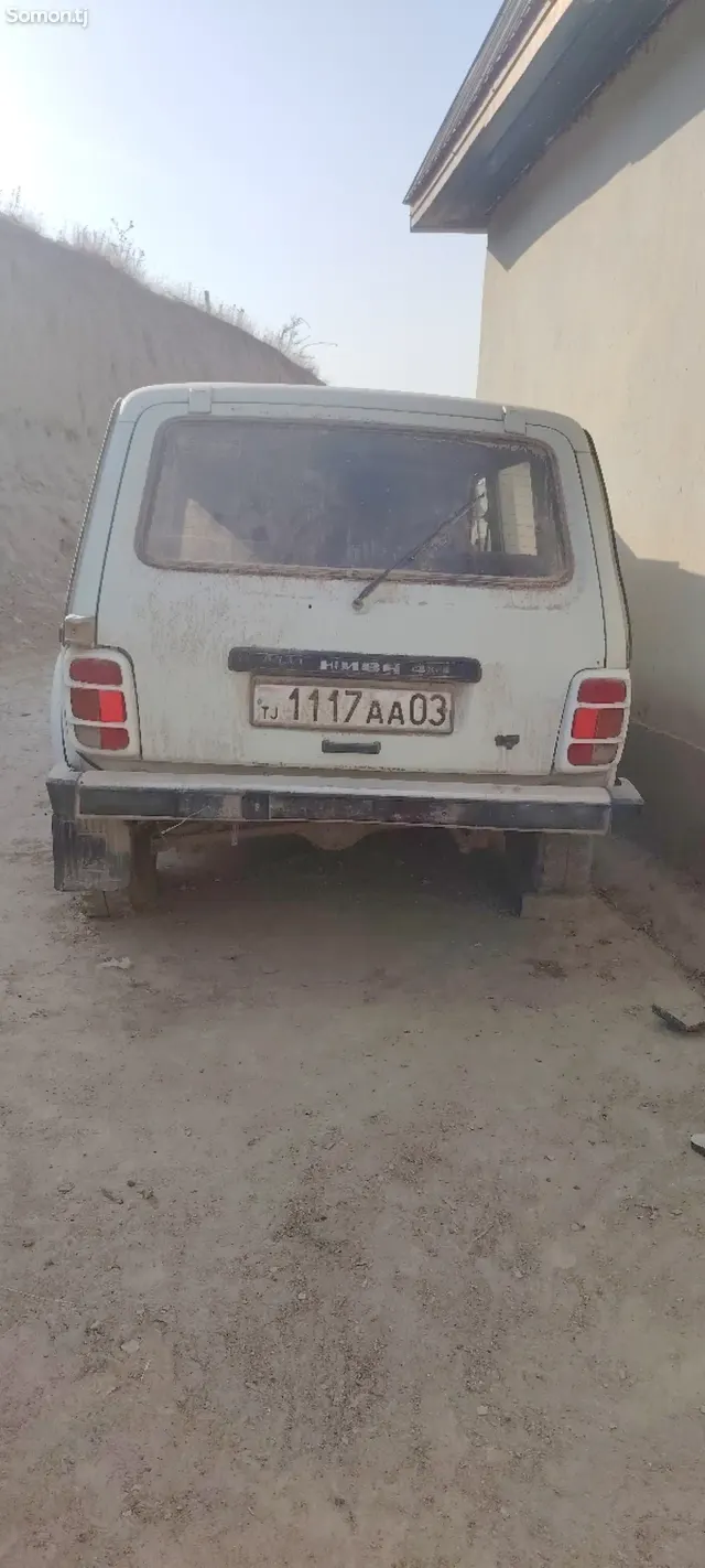 Lada (ВАЗ) Нива 1999 · 1.7 MT