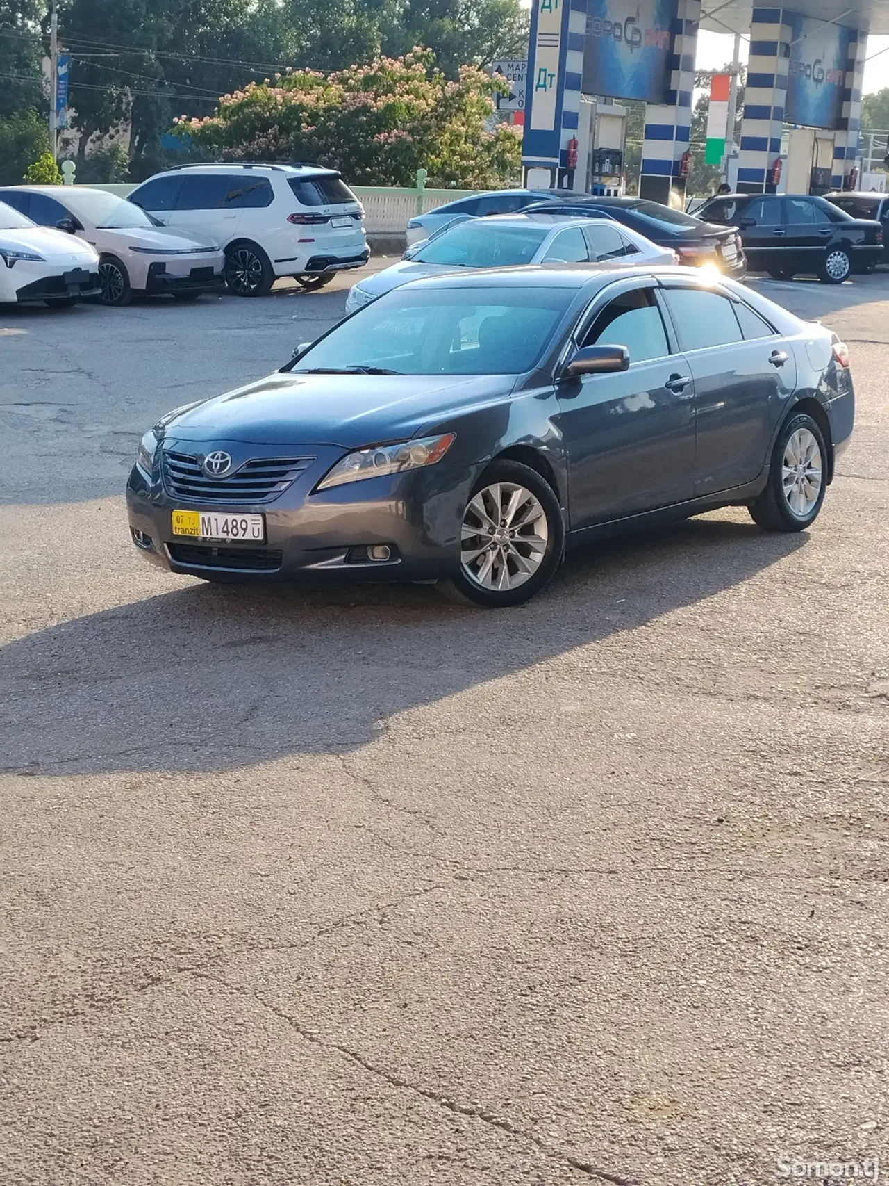 Toyota Camry 2007 · 2.4 AT