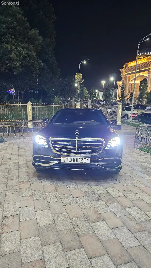 Mercedes-Benz S class 2016 · 3.5 AT