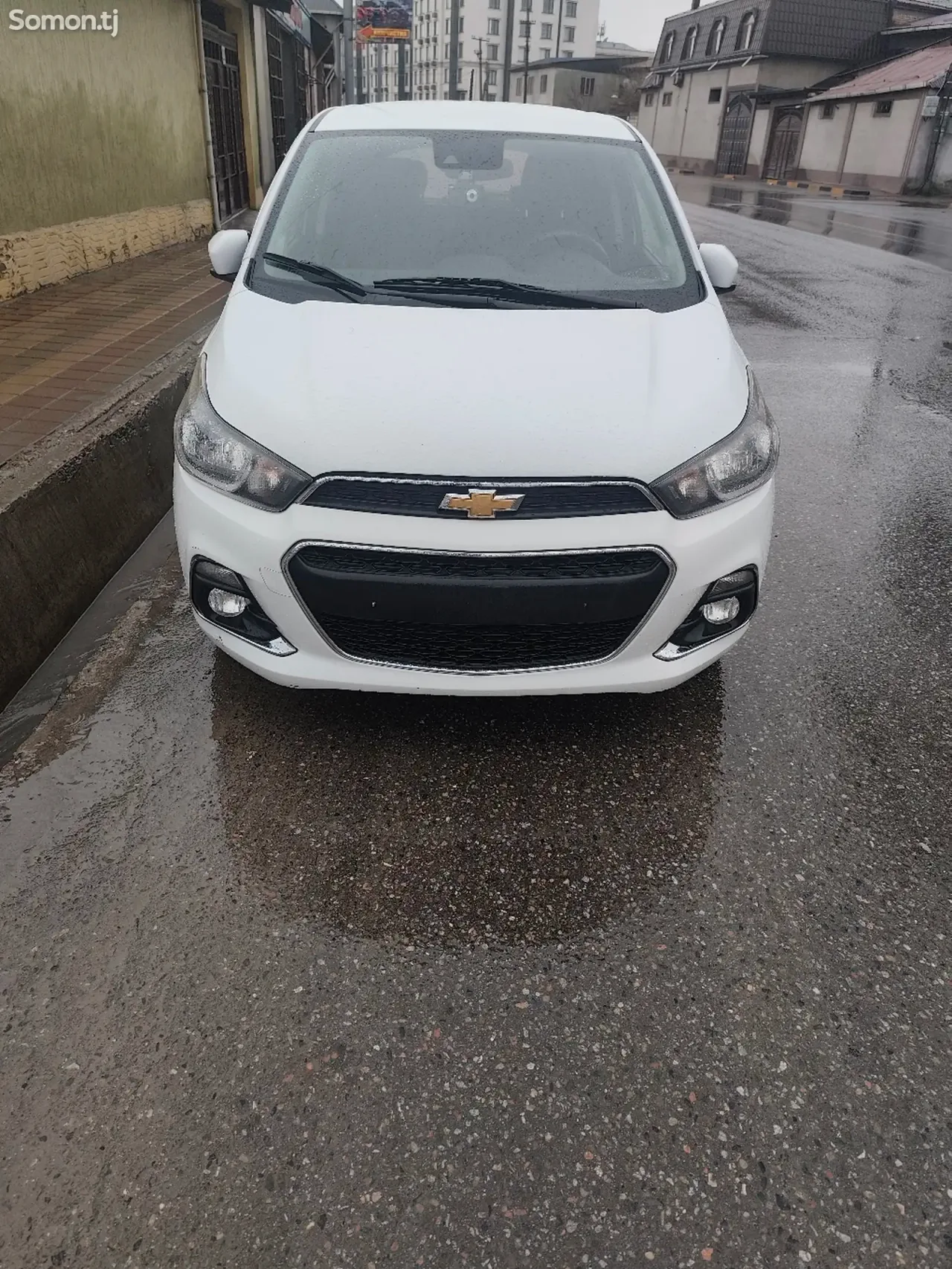 Chevrolet Spark 2016 · 1.1 AT