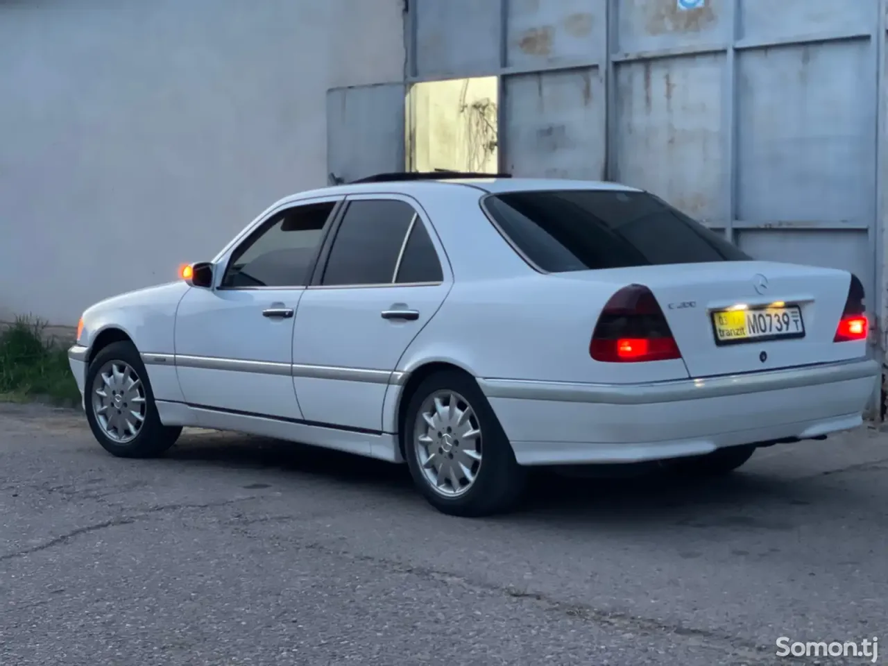 Mercedes-Benz C class 1998 · 2.3 AT