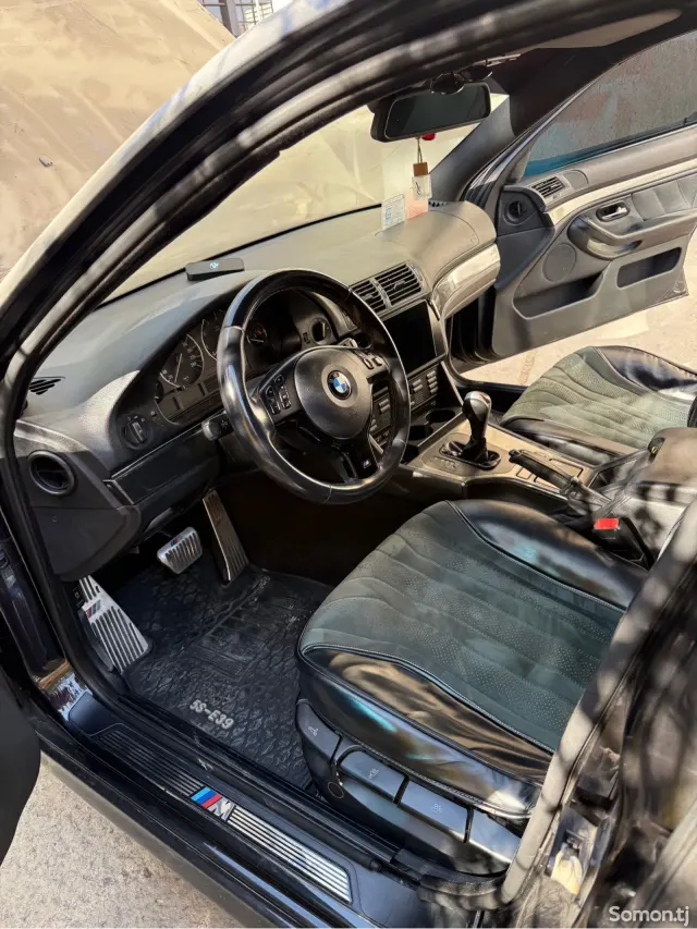 BMW 5 series 2001 · 3.0 AT