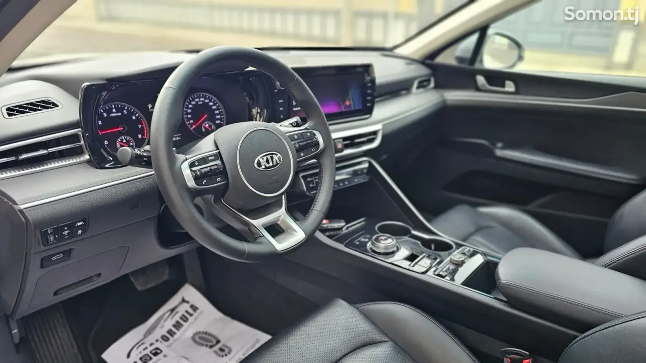 Kia K5 2020 · 2.0 AT