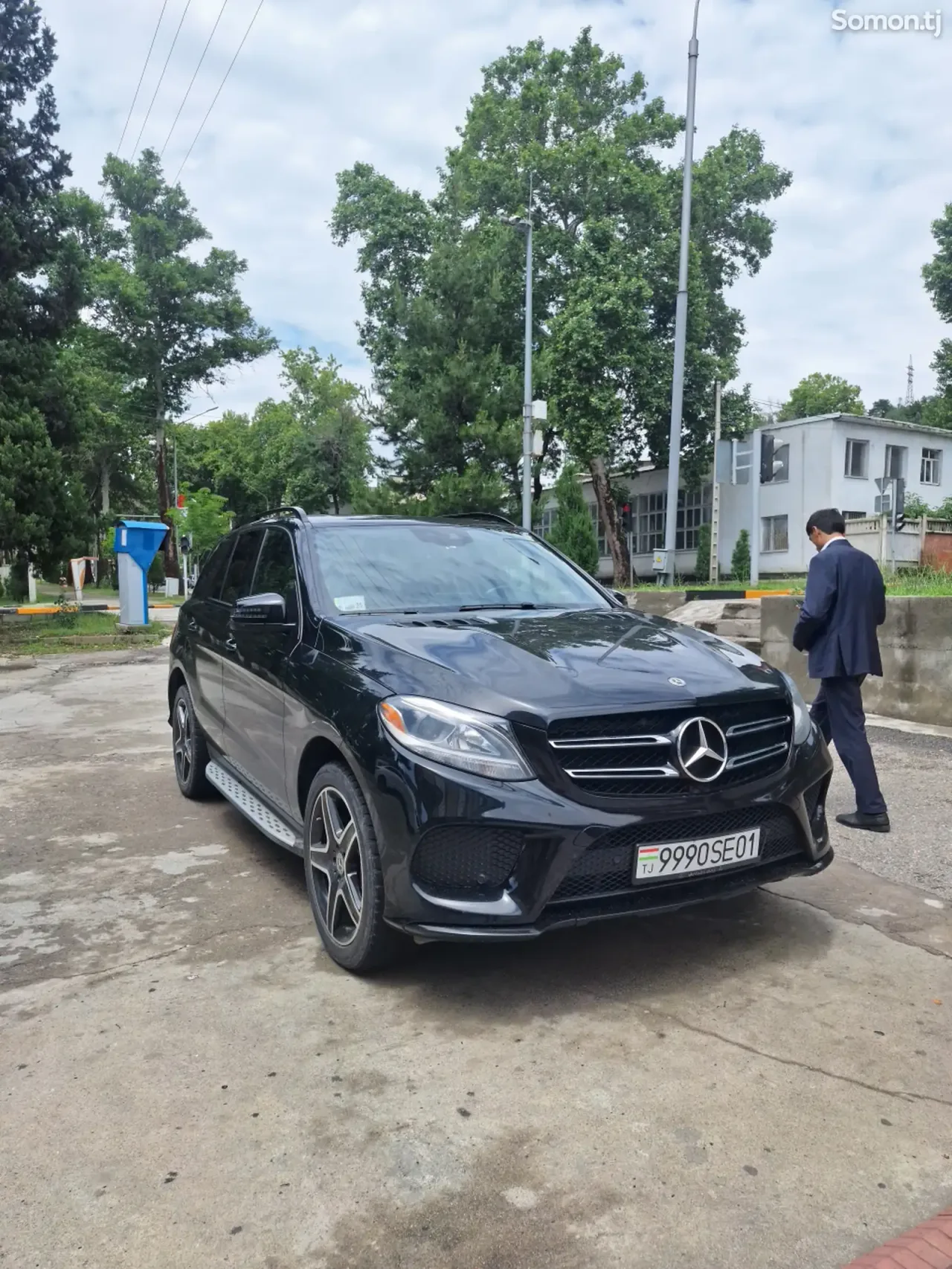 Mercedes-Benz GLE class 2018 · 3.5 AT