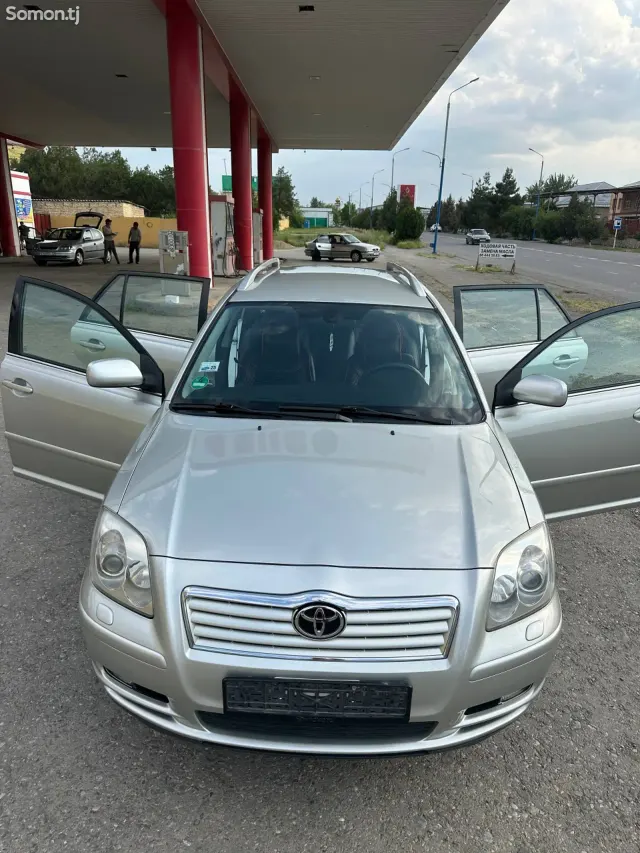 Toyota Avensis 2006 · 1.8 MT