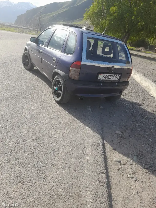 Opel Vita 1995 · 1.4 AT