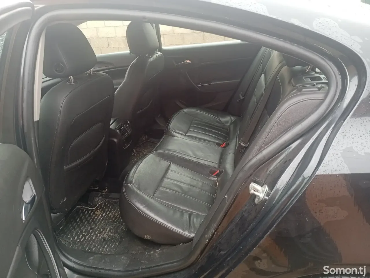 Opel Insignia 2012 · 2.0 AT