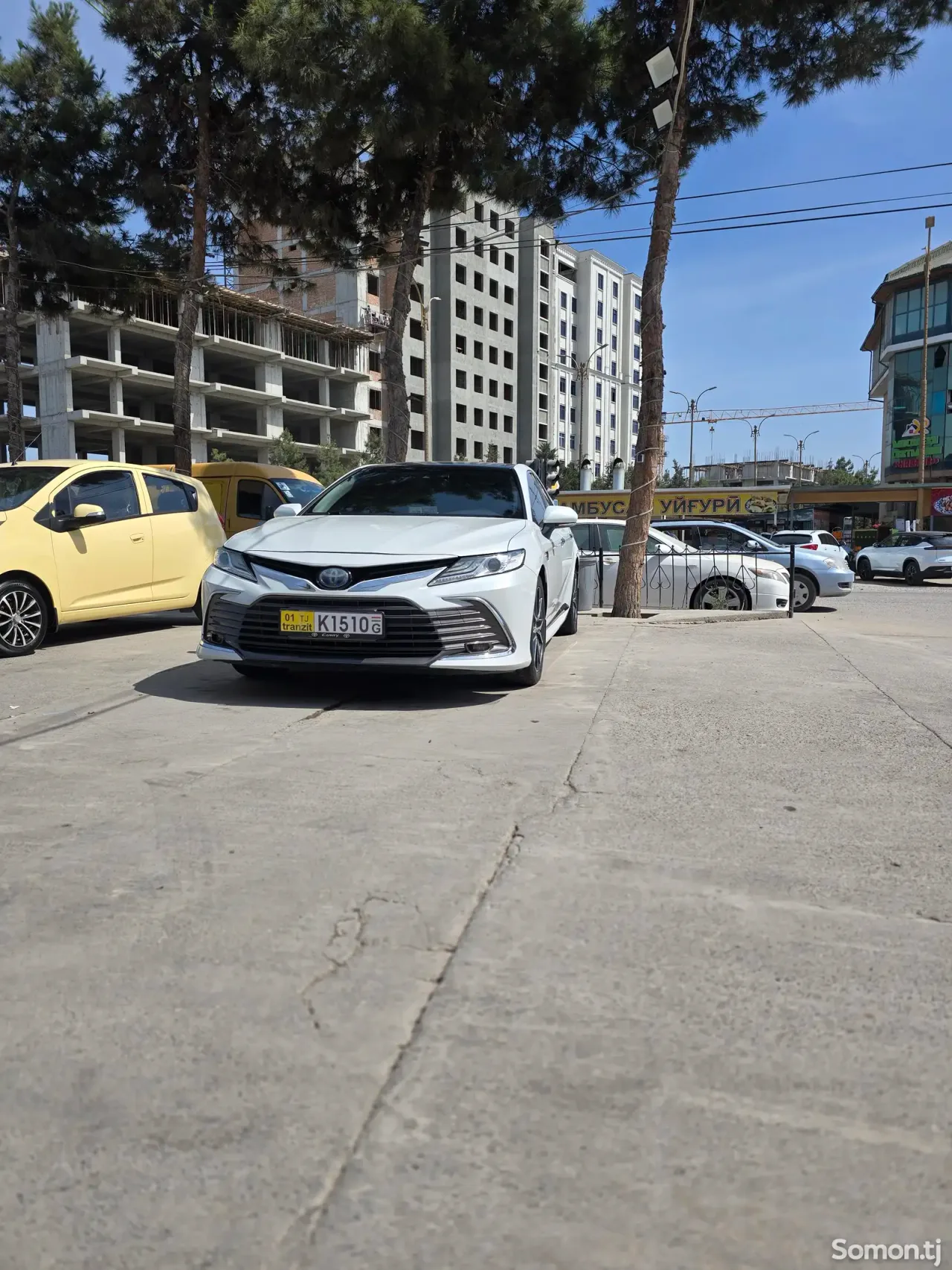 Toyota Camry 2020 · 2.5 AT