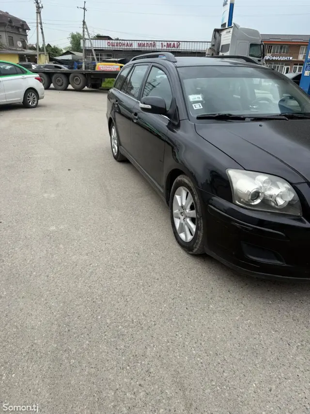 Toyota Avensis 2007 · 2.0 MT