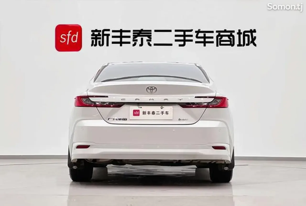 Toyota Camry 2024 · 2.0 AT