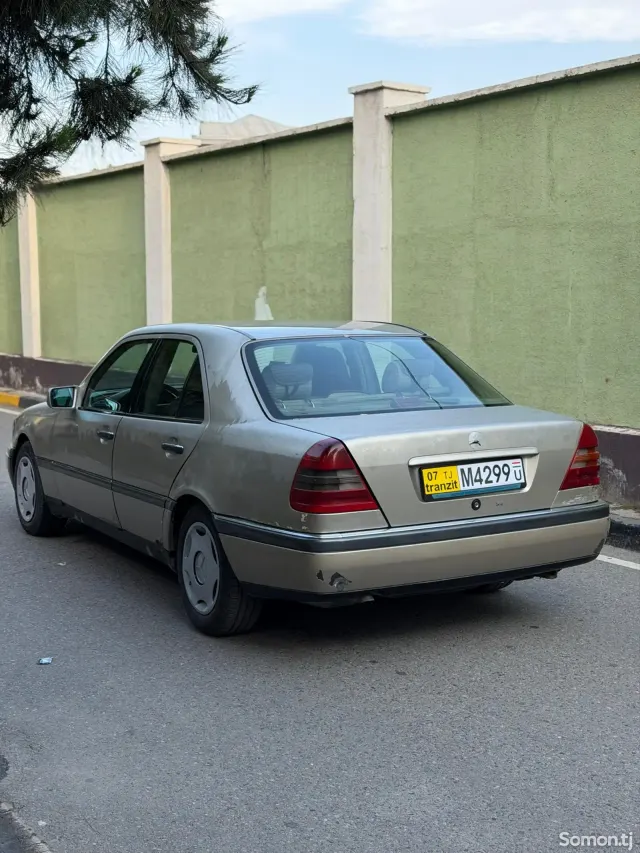 Mercedes-Benz C class 1996 · 1.8 MT