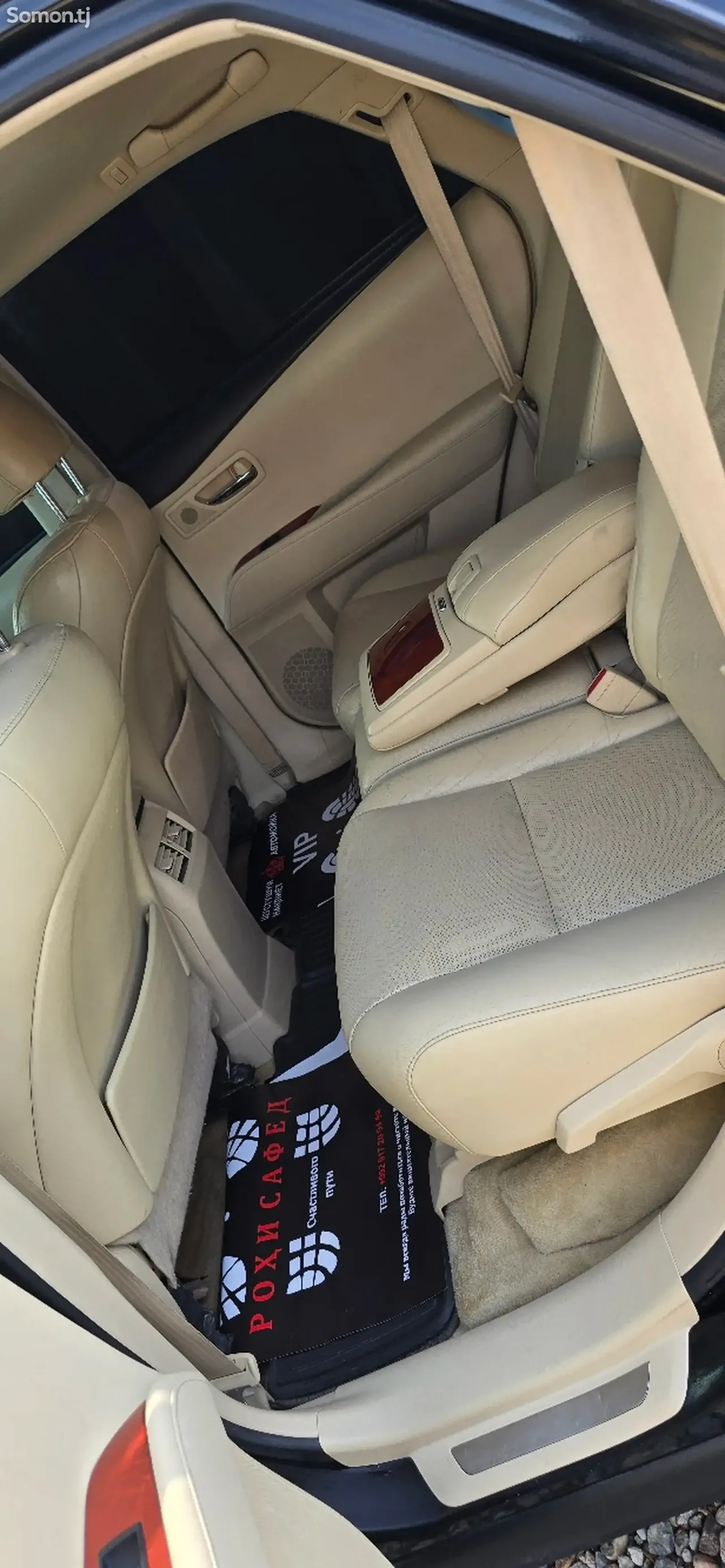 Lexus RX series 2011 · 4.5 AT