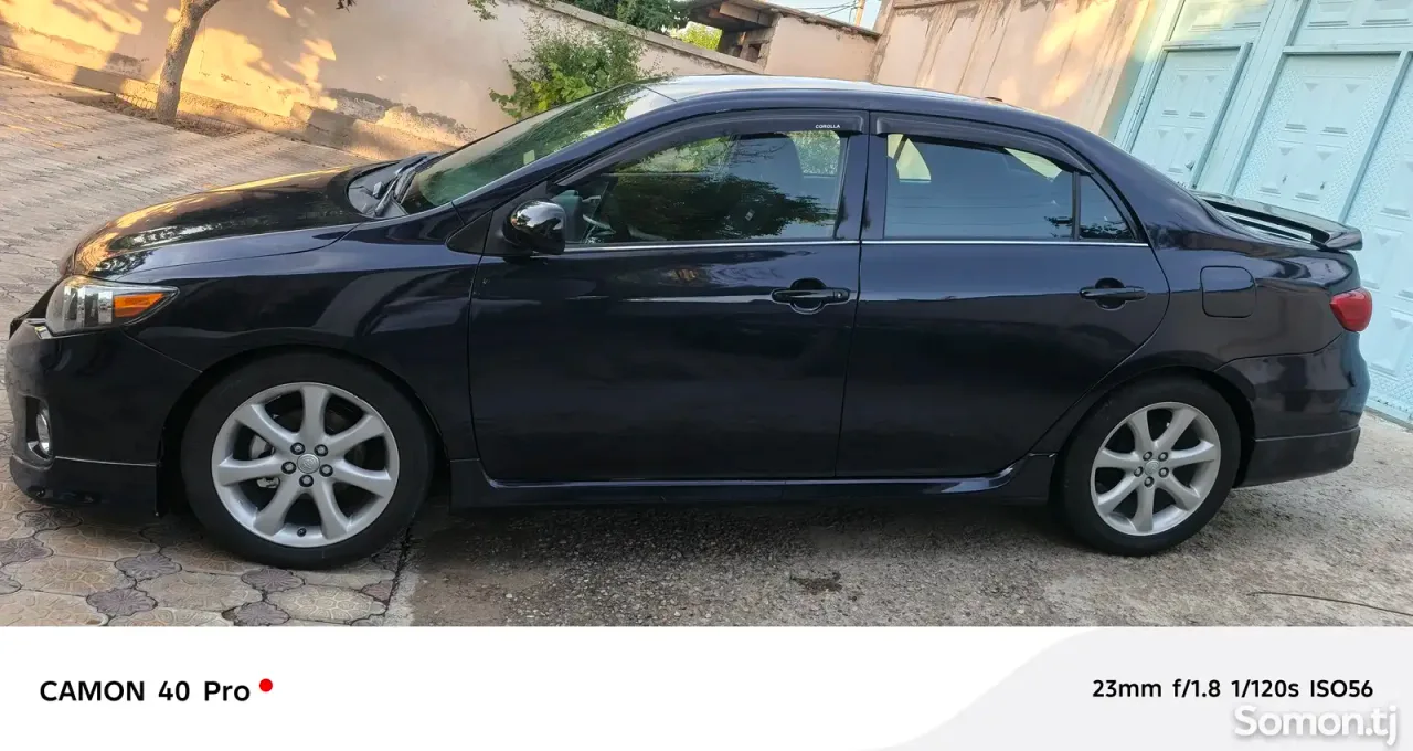 Toyota Corolla 2011 · 1.8 AT