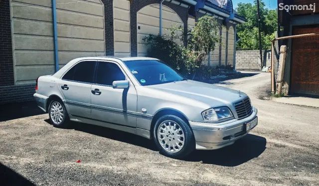 Mercedes-Benz C class 1998 · 1.8 AT