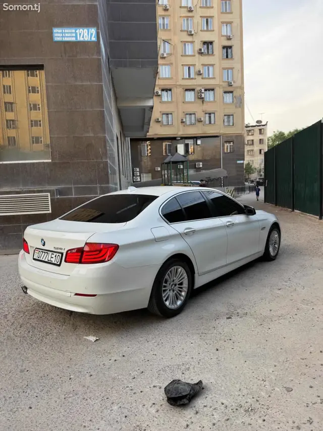 BMW 5 series 2014 · 2.0 AT