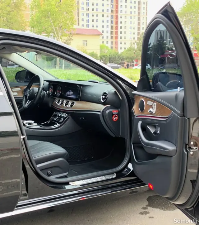 Mercedes-Benz CE class 2019 · 2.0 AT
