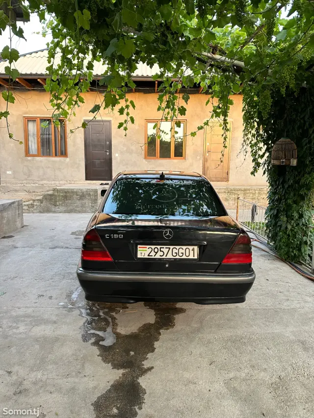 Mercedes-Benz C class 1999 · 1.8 MT