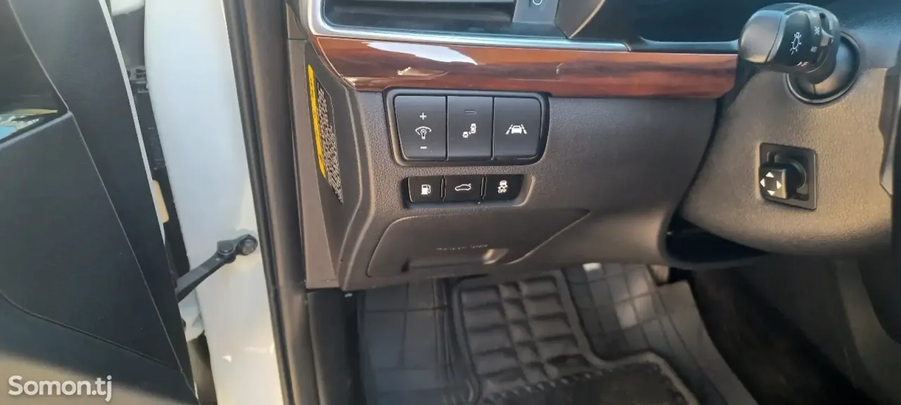 Kia K7 2017 · 3.0 AT