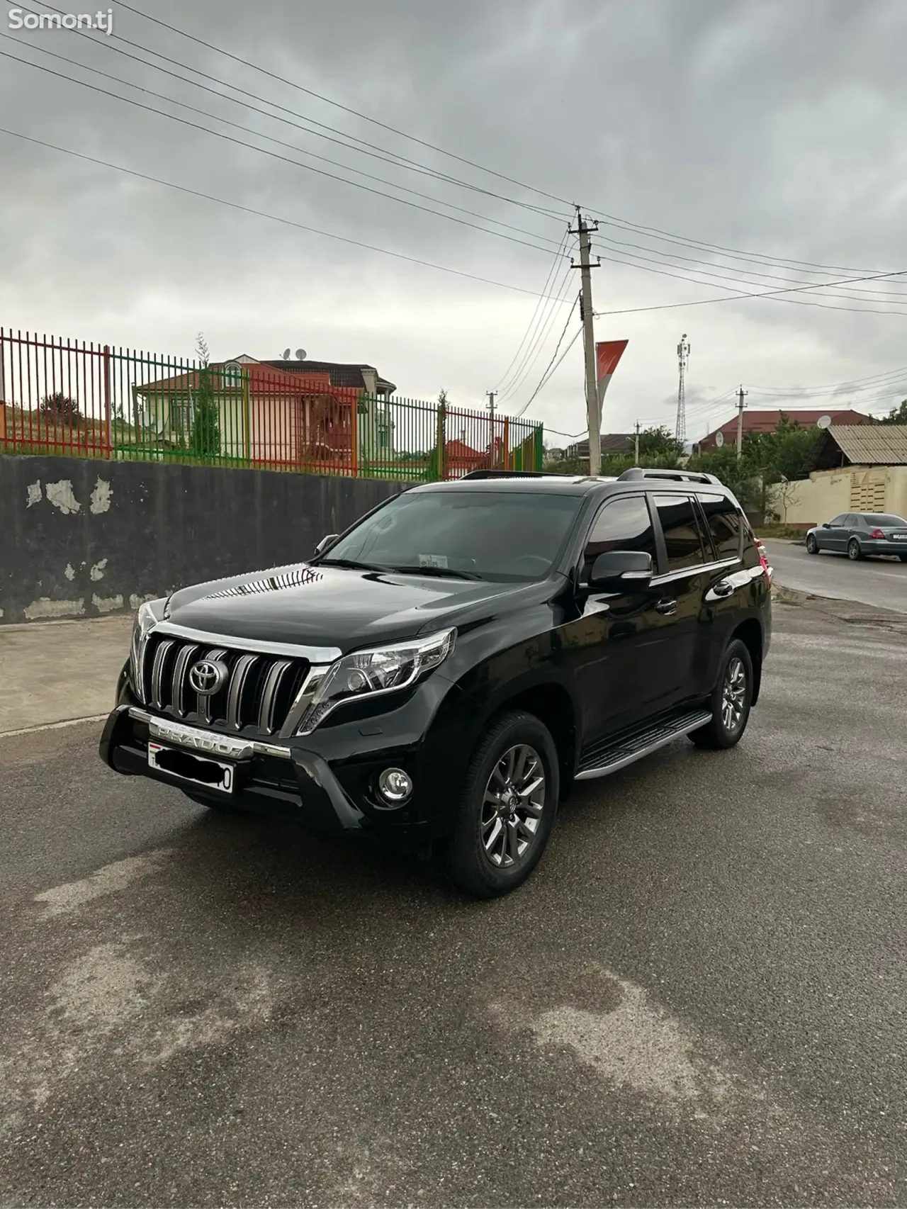 Toyota Land Cruiser Prado 2013 · 4.0 AT