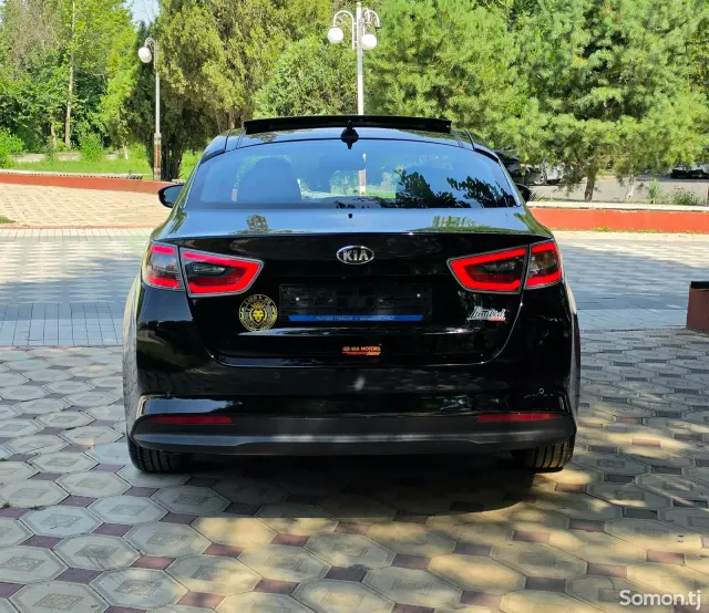 Kia K5 2014 · 2.0 AT