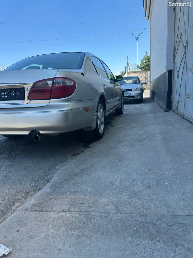 Nissan Maxima 2004 · 3.0 MT
