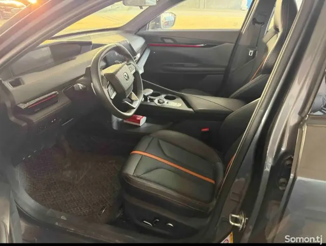 Changan UNI-V 2024 · 1.5 AT