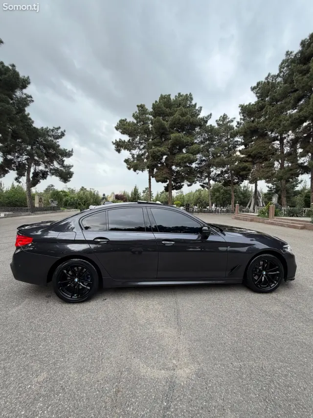 BMW 5 series 2017 · 2.0 AT