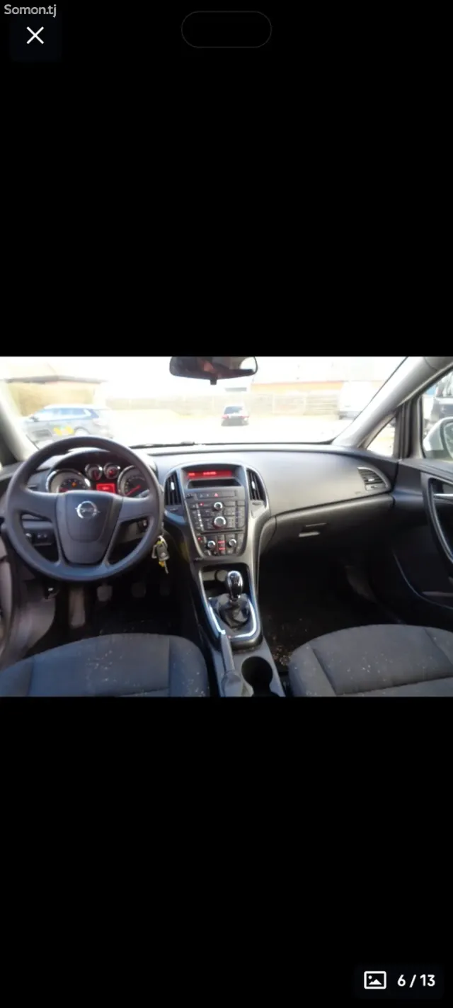 Opel Astra K 2014 · 1.4 MT