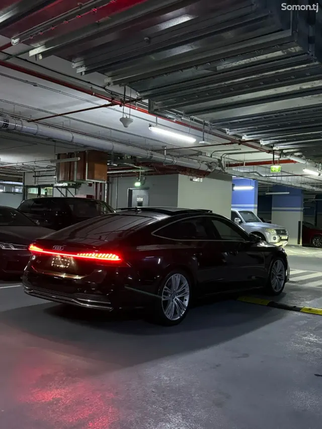 Audi A7 2019 · 3.0 AT