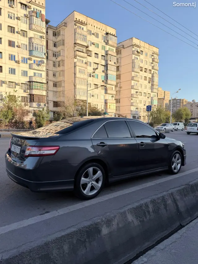 Toyota Camry 2010 · 2.5 AT