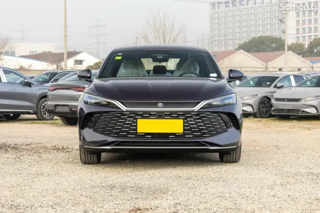BYD Qin Plus 2025 · AT