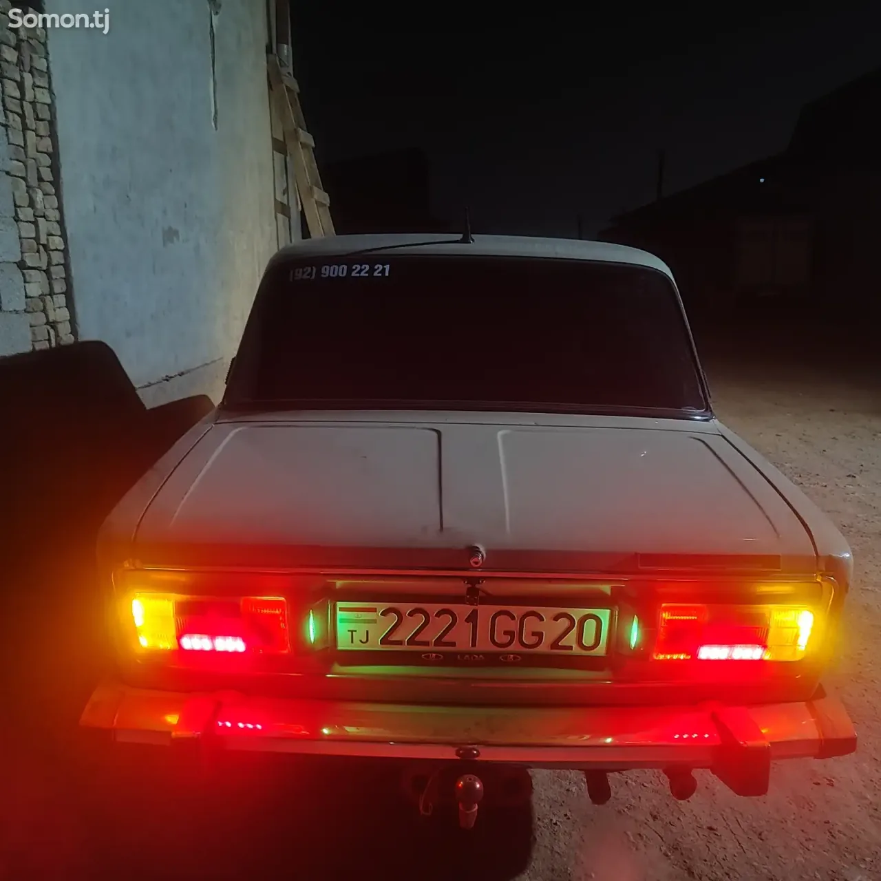 Lada (ВАЗ) 2106 1988 · 1.6 MT