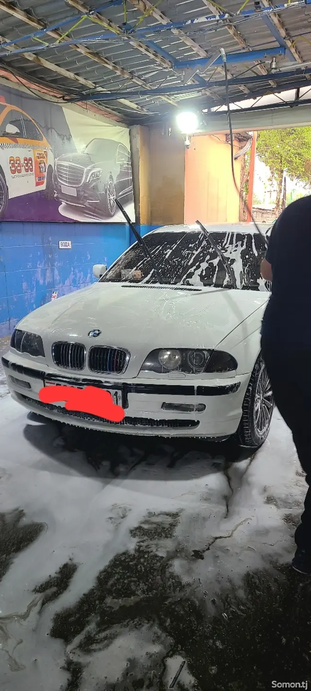 BMW 3 series 2000 · 1.8 MT