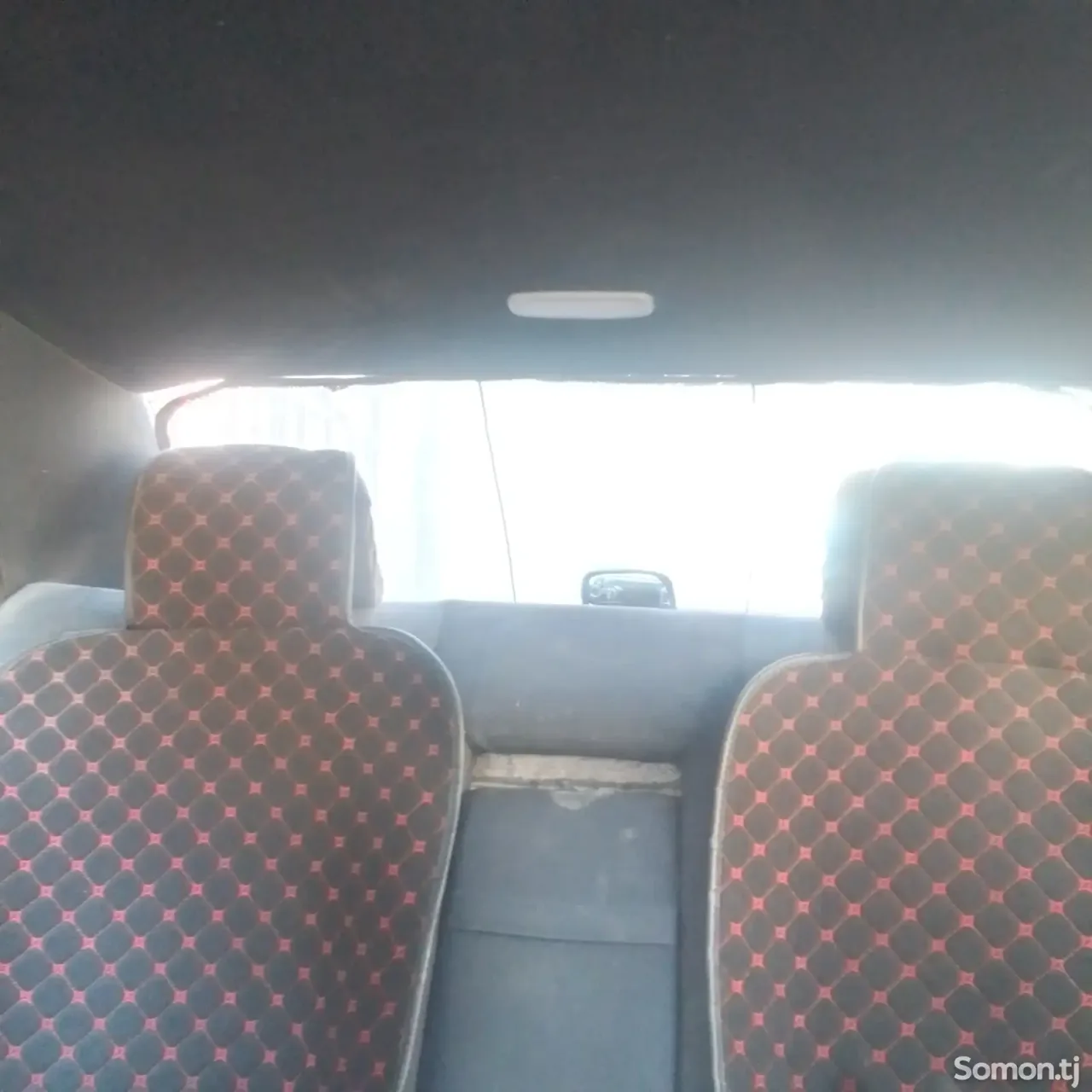 Mercedes-Benz E class 1996 · 2.0 MT