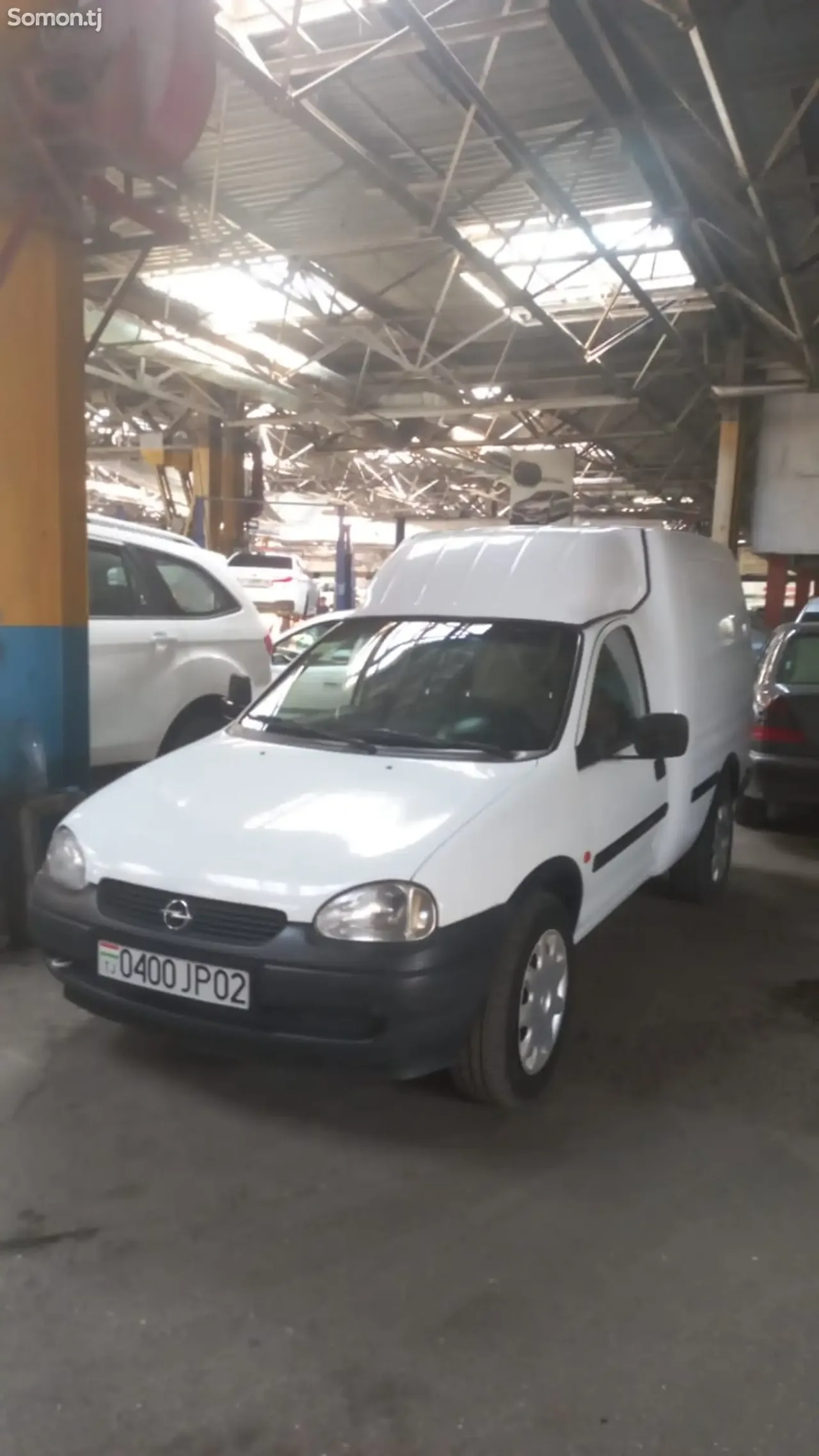 Opel Combo 2000 · 1.7 MT