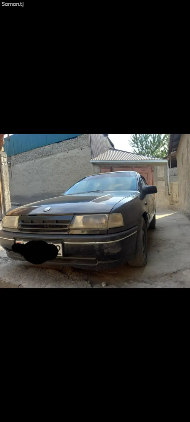 Opel Vectra A 1992 · 1.4 MT